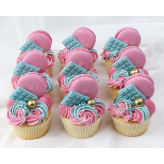 Candyland Macaron and Chocolate Cupcake (per piece) Candyland Macaron and Chocolate Cupcake (per piece)