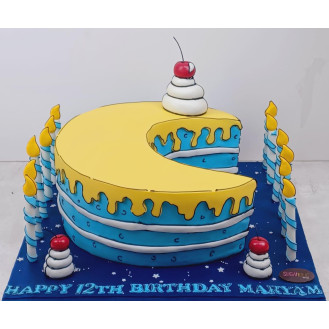 Moon Shaped Comic Cake