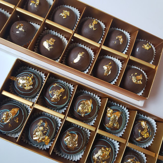 Motichoor Laddoo Chocolate Balls in a Box Motichoor Laddoo Chocolate Balls in a Box