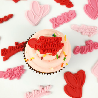 Valentine Cupcake - Happy Valentines Day  Valentine Cupcake - Happy Valentines Day