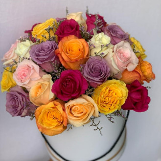 Rainbow Rose Box - TA Rainbow Rose Box - TA
